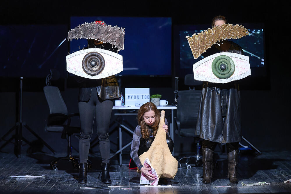 Scena iz predstave, Foto: Duško Miljanić