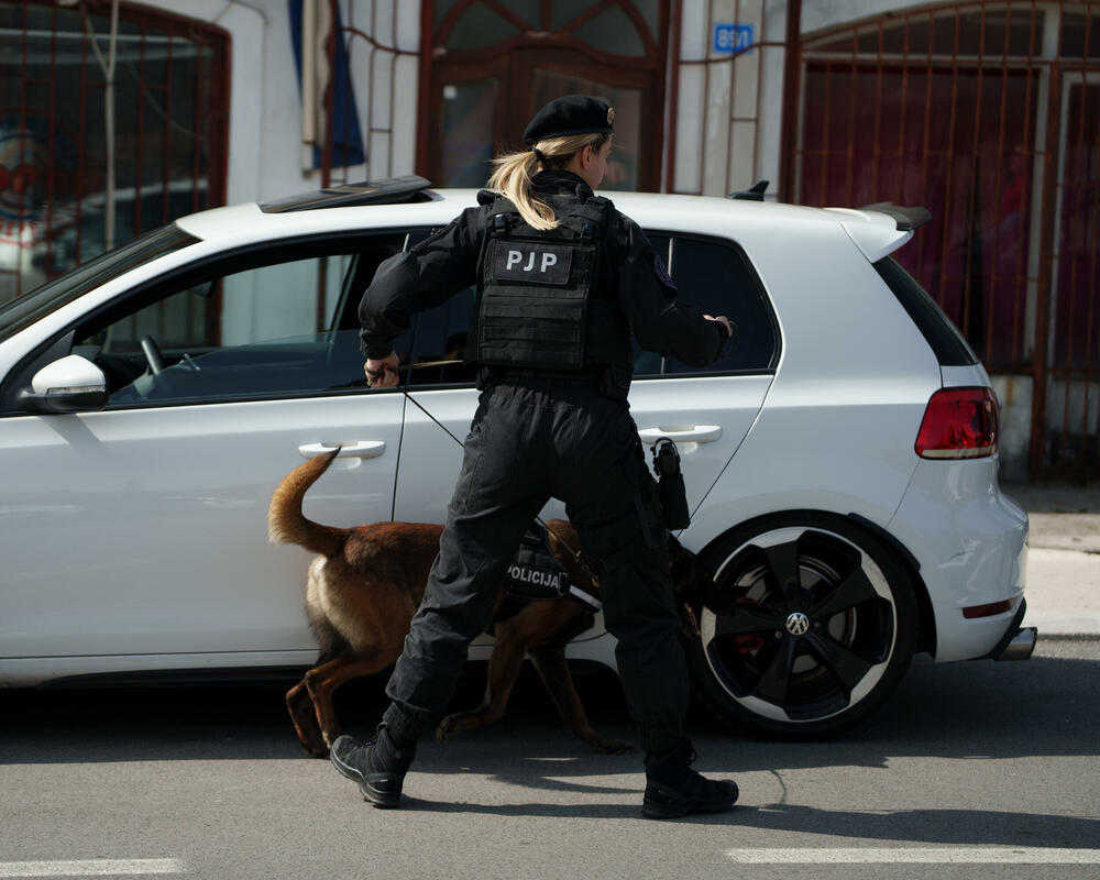 <p>"Primarni fokus Posebne jedinice policije je efikasno suzbijanje i sprečavanje nasilja i krivičnih djela, uz kontinuiranu kontrolu lica i vozila kroz strateški raspoređene patrole i prisustvo na ključnim lokacijama", rekli su iz Uprave policije</p>