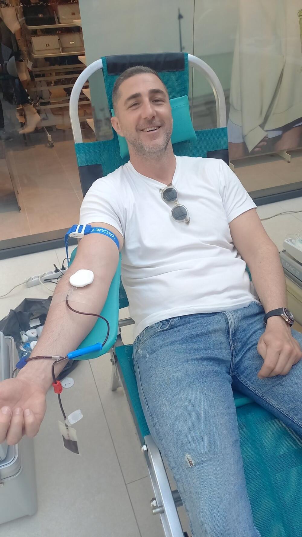 <p>"Naravno, da smo zadovoljni sa brojem prikupljenih jedinica krvi, zahvalni svim onima koji su danas pokazali veliku humanost i ljubav prema čovjeku"</p>