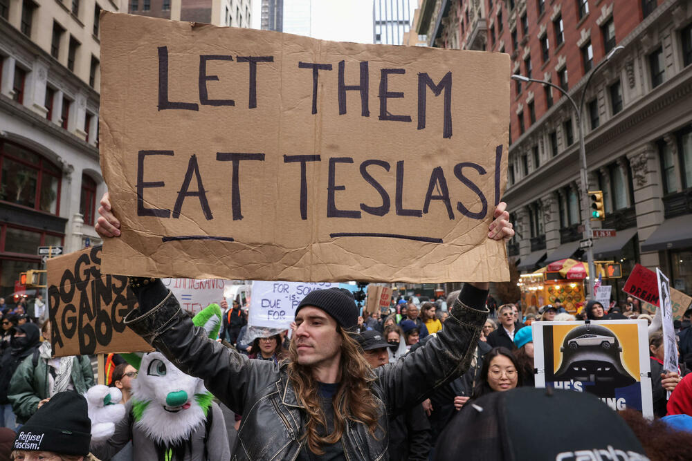 <p>Skupovi su bili mirni i nije bilo izvještaja o hapšenjima</p>