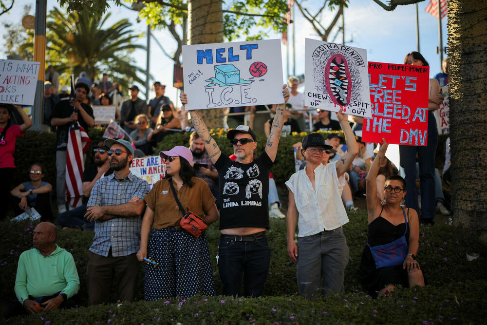 <p>Skupovi su bili mirni i nije bilo izvještaja o hapšenjima</p>