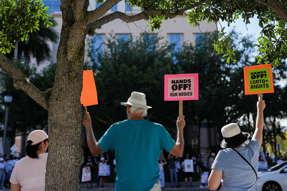<p>Skupovi su bili mirni i nije bilo izvještaja o hapšenjima</p>