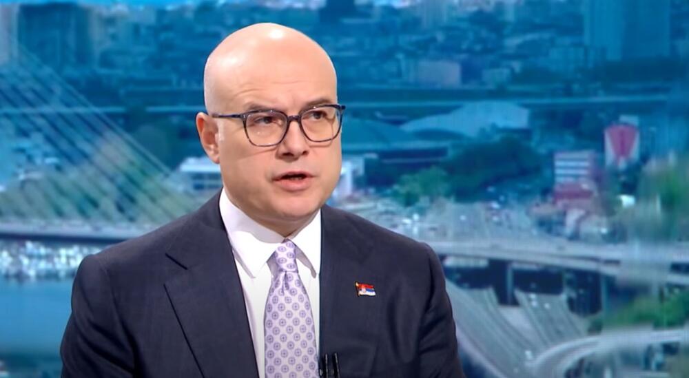 "Danas": Vojna policija koja čuva Vučevića pokušala da privede...