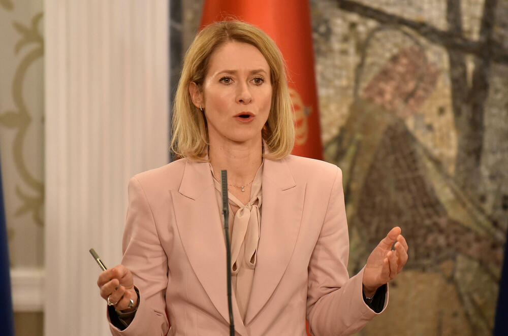 <p>"Drago mi je da Crna Gora podržava teritorijalni integritet Ukrajine i povelju UN. Kao što ste velikodušno prihvatili ukrajinske izbjeglice. Koliko shvatam, primili ste ih više po glavi stanovnika nego bilo koja zemlja na svijetu", poručila je Kalas</p>