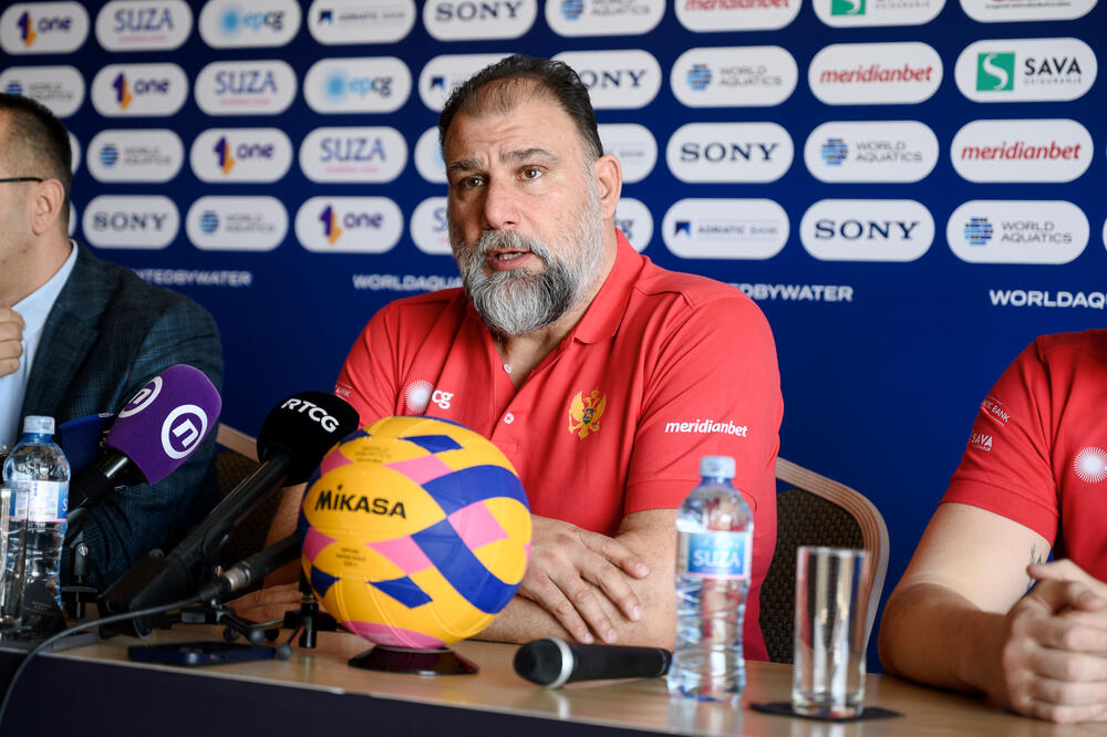 Vaterpolo reprezentacija Crne Gore, Dejan Savić