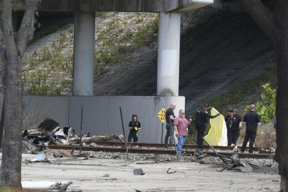 Sa lica mjesta, Foto: Beta/AP