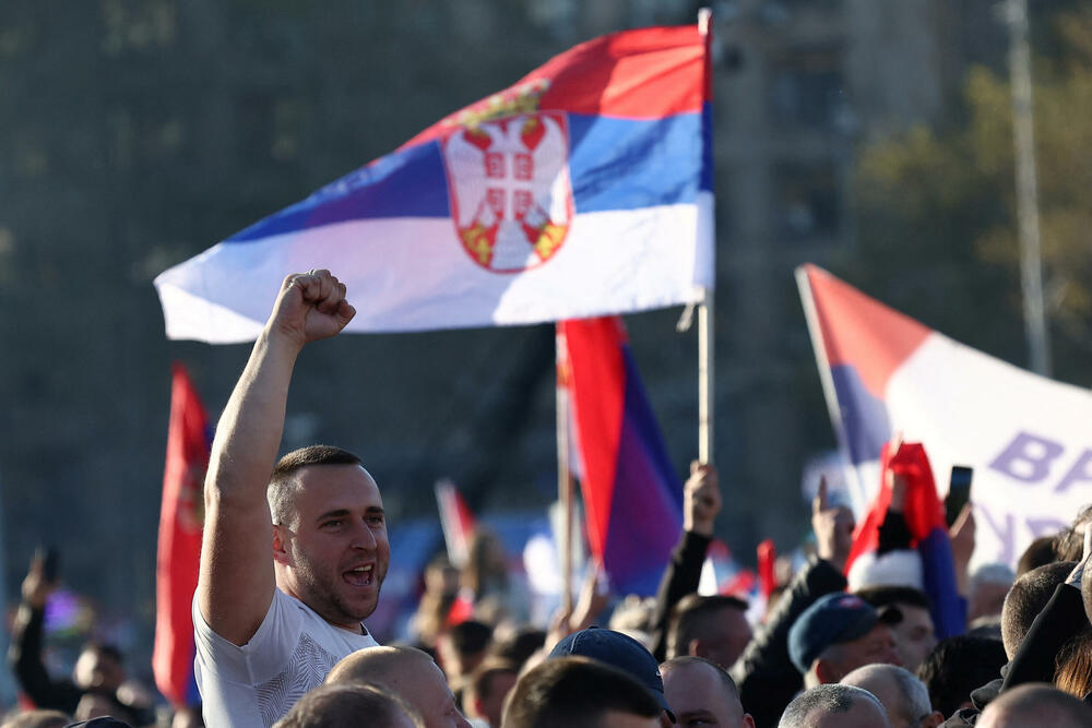 protest Vučićević pristalica