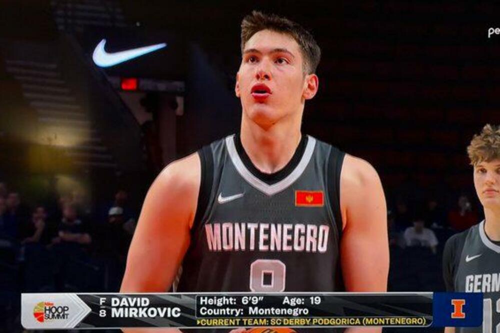 David Mirković na sinoćnjoj utakmici, Foto: x.com/takhtehchianmd