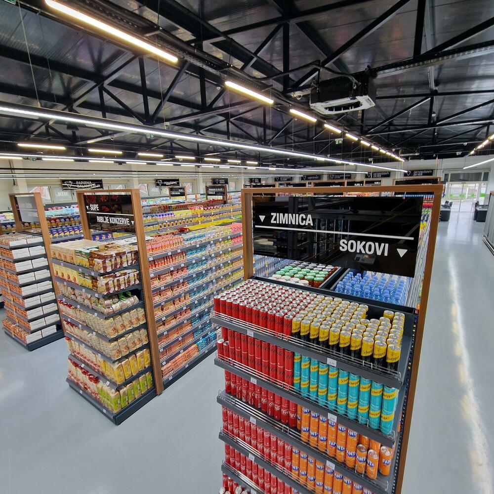 <p>Slavimo zajedno dva grada – dva otvaranja u istom danu – dva dana 10 % popusta na kompletnu kupovinu!</p>