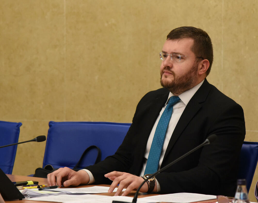 Koprivica: Skrivanjem stvarne cijene prodaje udjela u vjetro