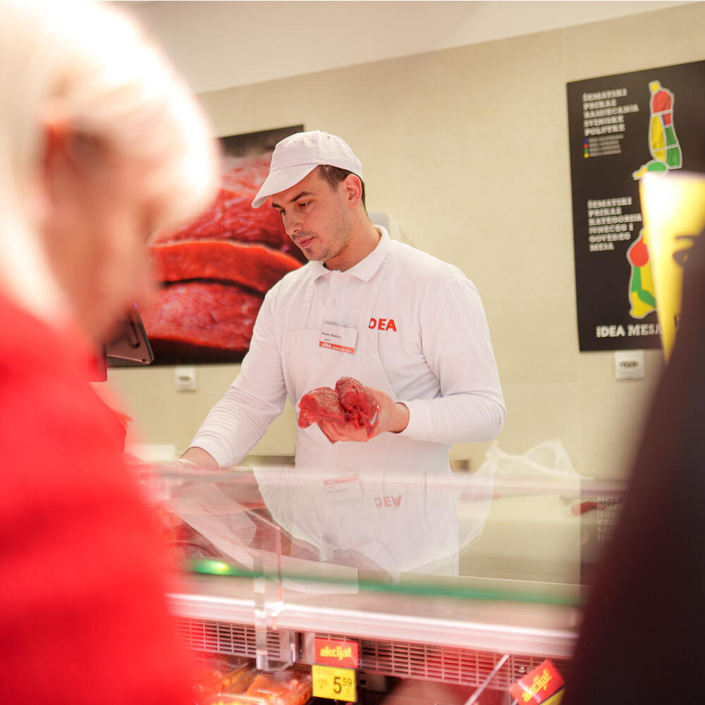 <p>Posjetite renoviranu IDEA prodavnicu u Kolašinu u uživajte u bogatoj ponudi proizvoda provjerenog kvaliteta, unaprijeđenom asortimanu, posebnim pogodnostima i iznenađenjima povodom ponovnog otvaranja, kao i u prijatnom ambijentu i najboljoj usluzi</p>