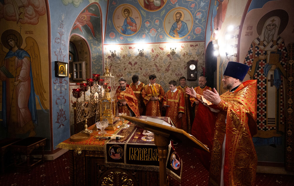 <p>Proslave povodom najvećeg i najstarije hrišćanskog praznika</p>