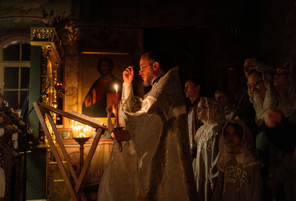 <p>Proslave povodom najvećeg i najstarije hrišćanskog praznika</p>