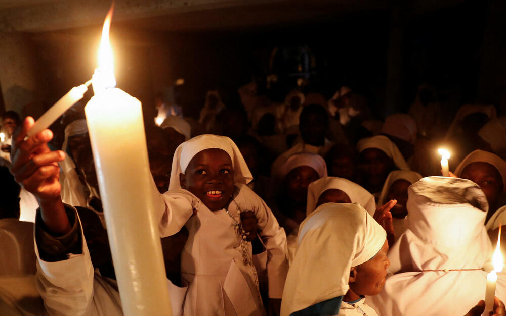 <p>Proslave povodom najvećeg i najstarije hrišćanskog praznika</p>