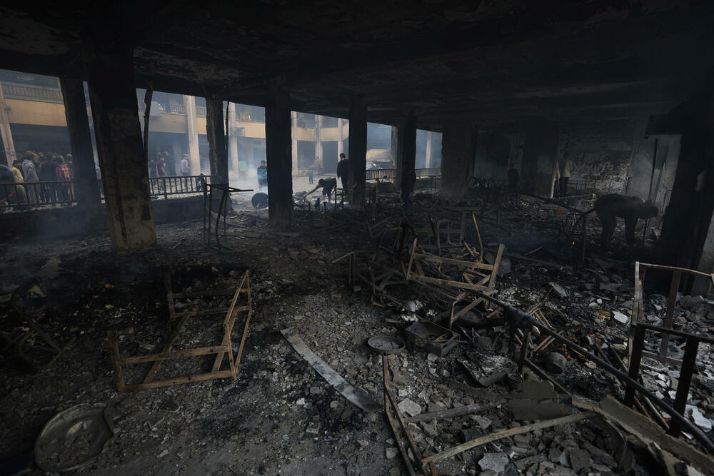 <p>Ministri spoljnih poslova Njemačke, Francuske i Velike Britanije su zajednički pozvali Izrael da se pridržava međunarodnog prava i dozvoli nesmetan prolaz humanitarne pomoći u Gazu</p>