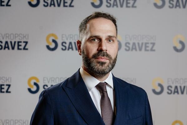 Čelanović: Kotor nije Jokićeva privatna funkcija, već grad koji...