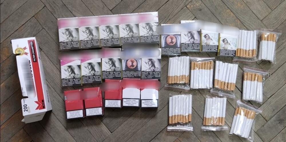 <p>Pretresi u Bijelom Polju, Rožajama i Mojkovcu</p>