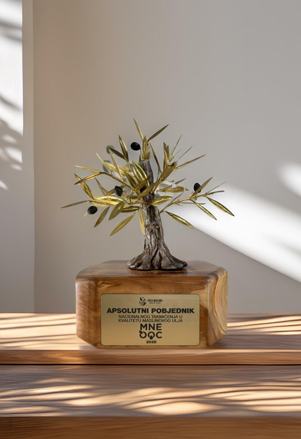 <p><em>Uljara Lučka apsolutni pobjednik nacionalnog takmičenja u kvalitetu maslinovih ulja.</em></p>