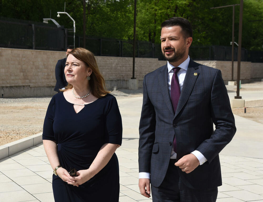 <p>Otvorena nova zgrada Ambasade SAD-a u Crnoj Gori</p>