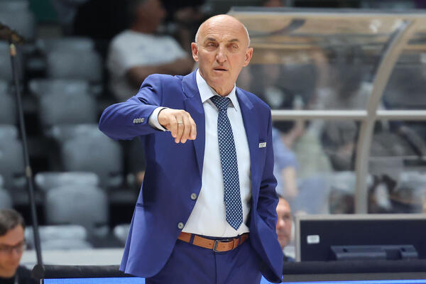 Mornar u Sloveniji, Pavićević: Pokušaćemo da pariramo Heliosu, ali...