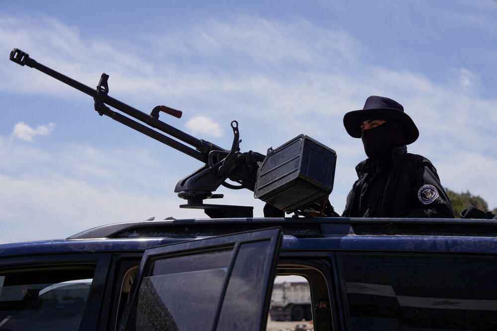 Pripadnik sirijskih bezbjednosnih snaga u jednom od sela Druza, Foto: REUTERS