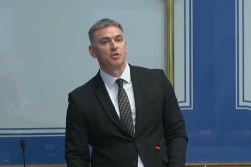 Huter, Foto: Skupština Crne Gore/Youtube