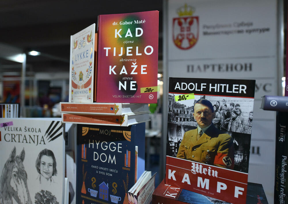 <p>Međunarodni podgorički sajam knjiga i obrazovanja zaslužuje svoj, sajamski prostor, poručila je ministarka kulture i medija Tamara Vujović i pozdravila inicijativu Glavnog grada kojom se najavljuje sajamska zgrada</p>