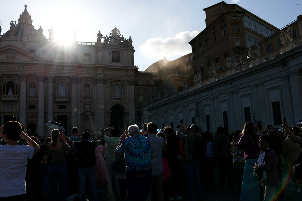 <p>Lav XIV je prvi papa iz Sjedinjenih Američkih Država</p>