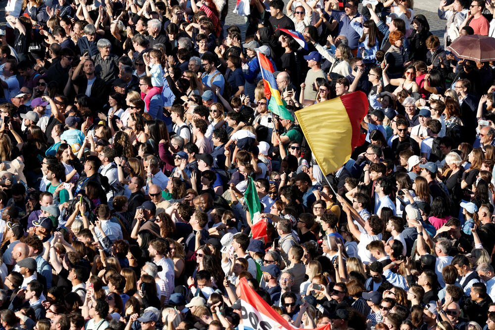 <p>Lav XIV je prvi papa iz Sjedinjenih Američkih Država</p>