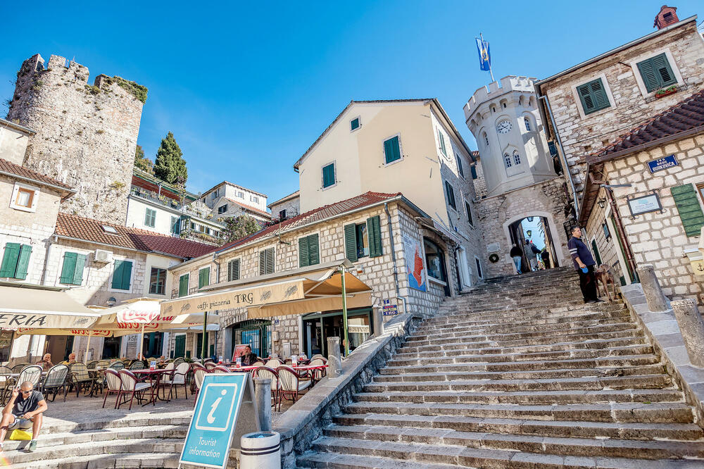 Najveći pad broja noćenja bio u Herceg Novom, Foto: Shutterstock