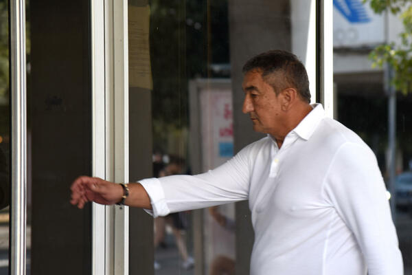 Пейте кофе, пока мы набиваем сигары: Голубович о способе извлечения...