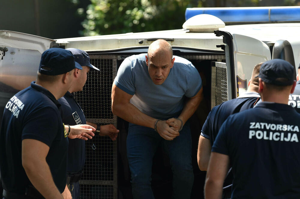 Marija Miloševića sprovode na suđenje (arhiva), Foto: BORIS PEJOVIC