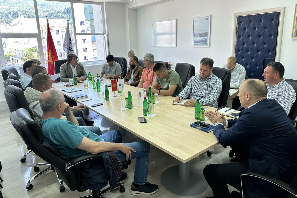 Sa sastanka, Foto: Regionalni vodovod