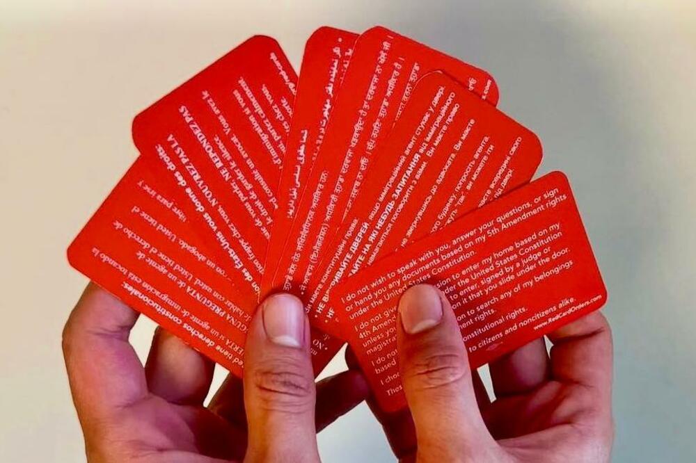 Crvena kartica je dostupna na 19 jezika, Foto: Handout