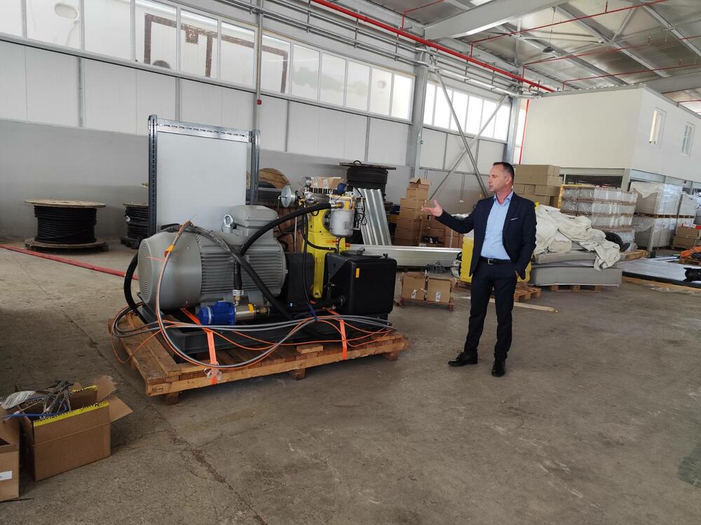 <p>Čelnici A42 brodogradilišta priredili dan za medije i prestavili dostignuća u obnmovi brodoremotne djelatnosti u Crnoj Gori</p>