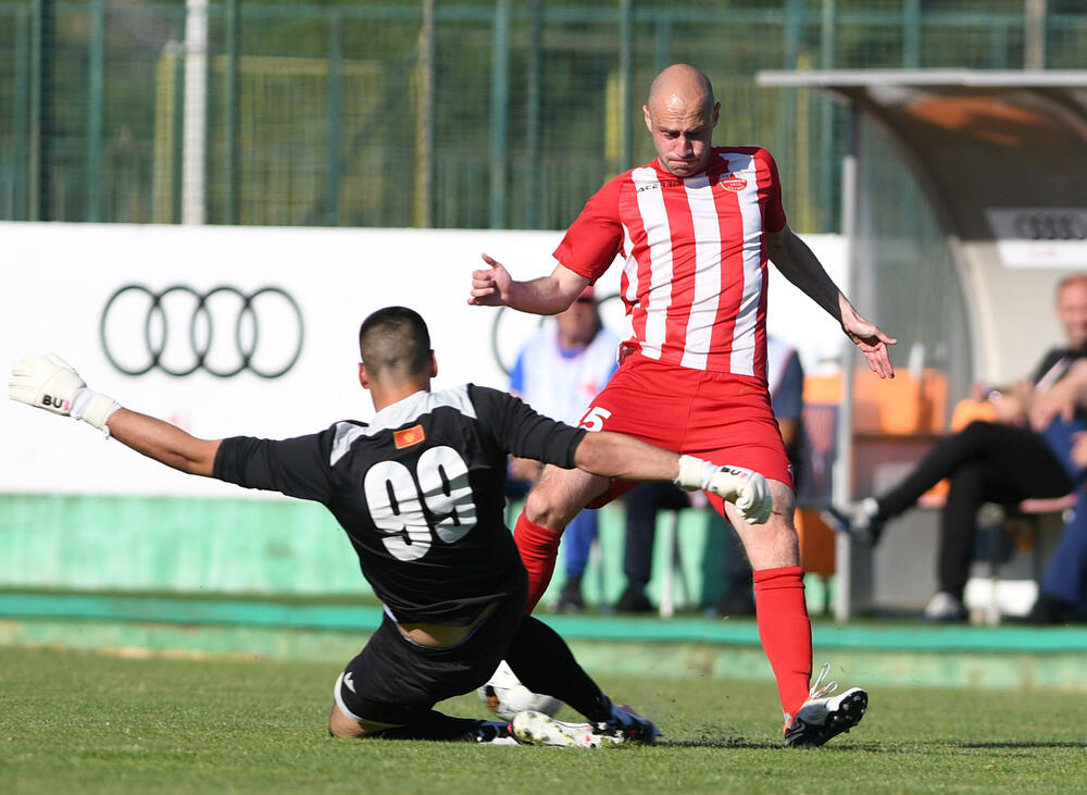 <p>Osamnaest golova na četiri utakmice Druge lige</p>