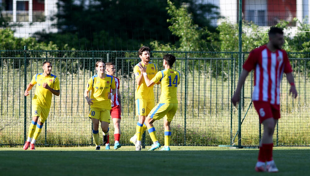 <p>Osamnaest golova na četiri utakmice Druge lige</p>