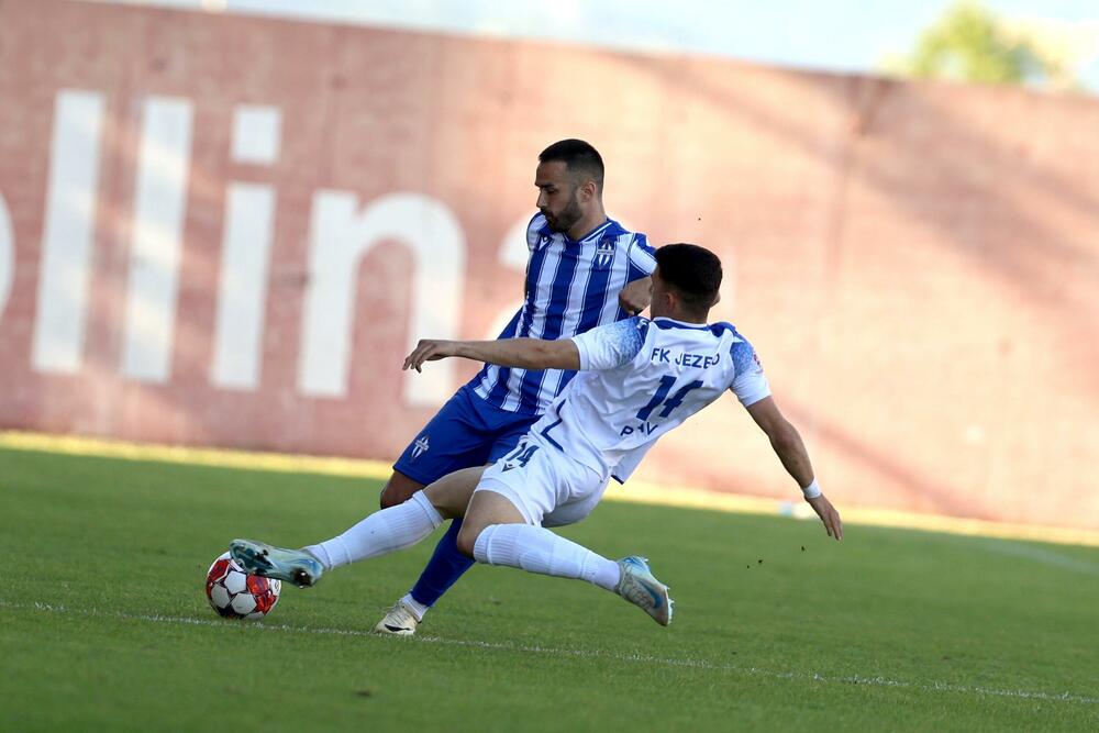 <p>U MeridianBet Prvoj crnogorskoj fudbalskoj ligi odigrane utakmice 34. kola</p>