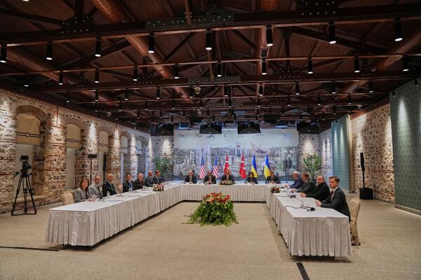 Sastanak Ukrajinaca, Turaka i Amerikanaca u Istanbulu