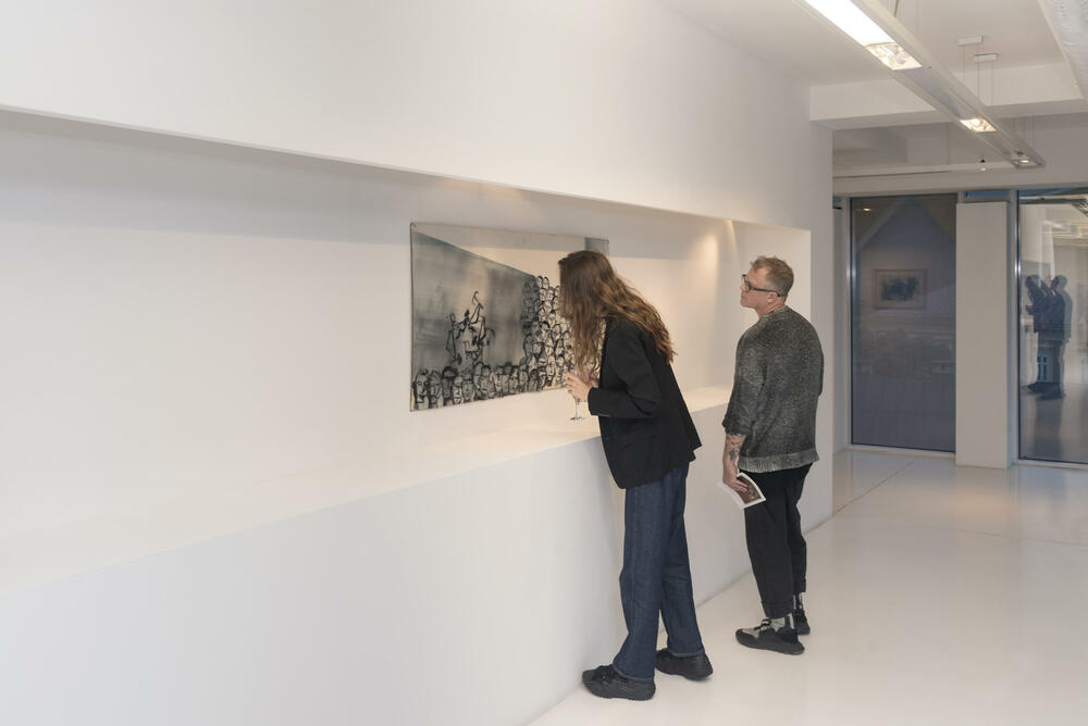 <p>Izložba akademskog grafičara Dejana Mirkovića otvorena u Crnogorskoj galeriji umjetnosti „Miodrag Dado Đurić“ na Cetinju</p>