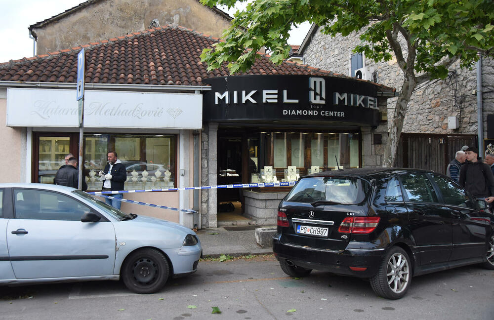 <p>Policija je obavila uviđaj</p>