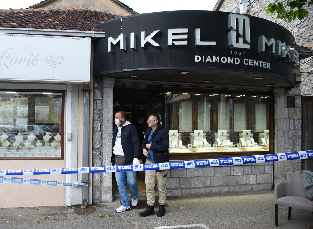 <p>Policija je obavila uviđaj</p>