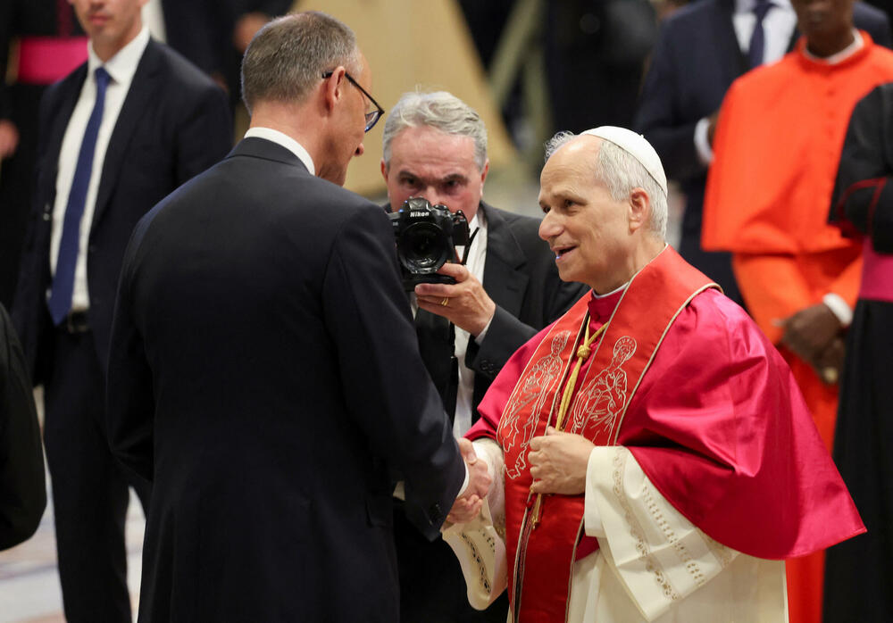 <p>"Izgradimo crkvu zasnovanu na Božjoj ljubavi i jedinstvu, misionarsku crkvu koja pruža svoje ruke svijetu", rekao je papa Lav</p>