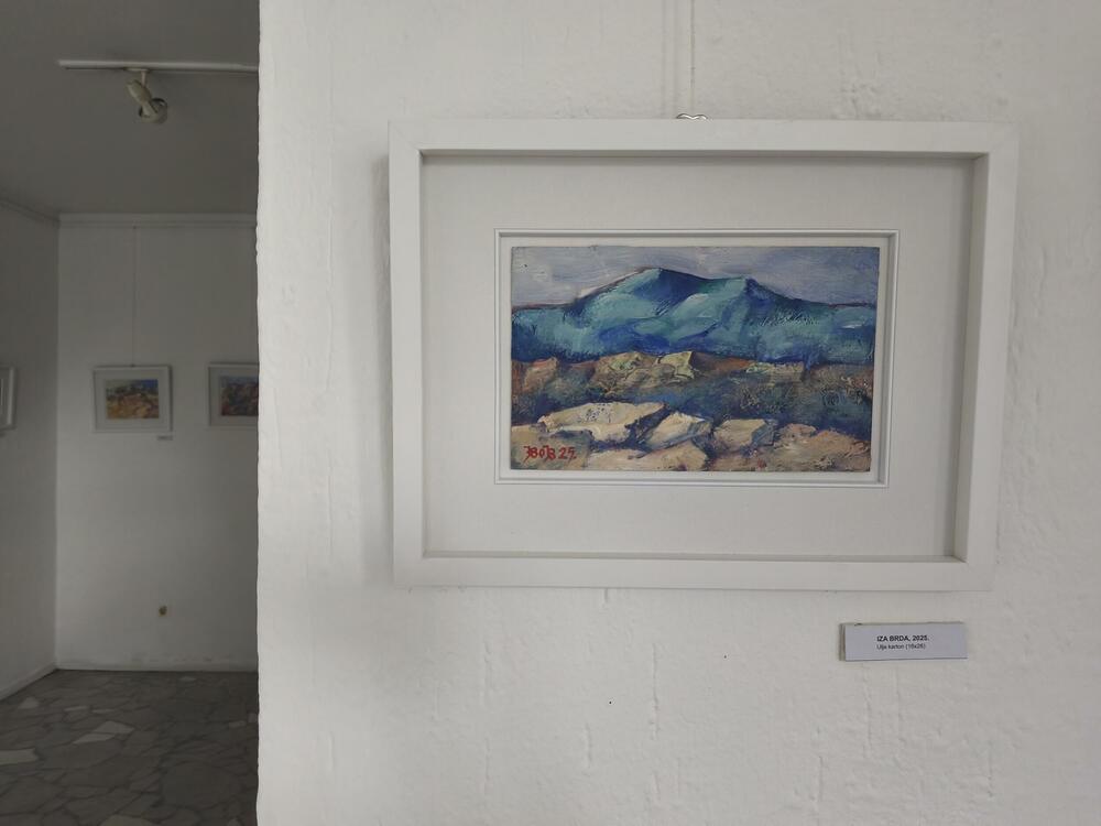 <p>Izložba slika “Likovne minijature” Slobodana Boba Slovinića, biće otvorena danas u galeriji “Most” u Podgorici. Umjetnik u razgovoru za “Vijesti” najavljuje izložbu, govori o svom stvaralaštvu, motivima, slikanju i pisanju, crnogorskom društvu i savremenoj sceni</p>