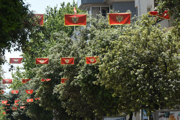 Crna Gora u uskom koridoru: vrijeme je za novi društveni pokret