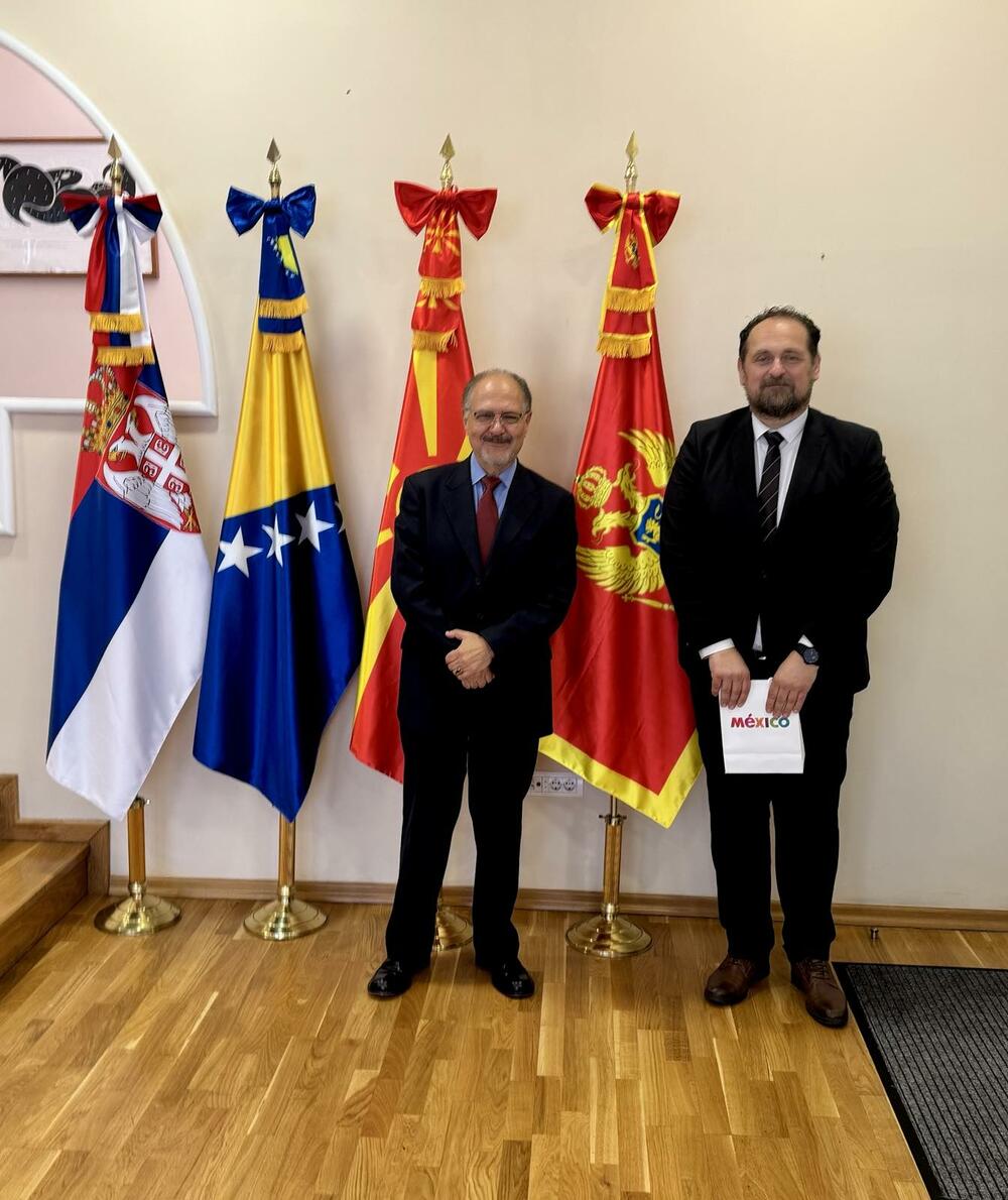 <p>Stojović je, kako se navodi, posebno istakao značaj Know-how Exchange Programa, kroz koji Crna Gora uspješno sarađuje sa zemljama članicama EU na projektima koji konkretno doprinose modernizaciji društva</p>