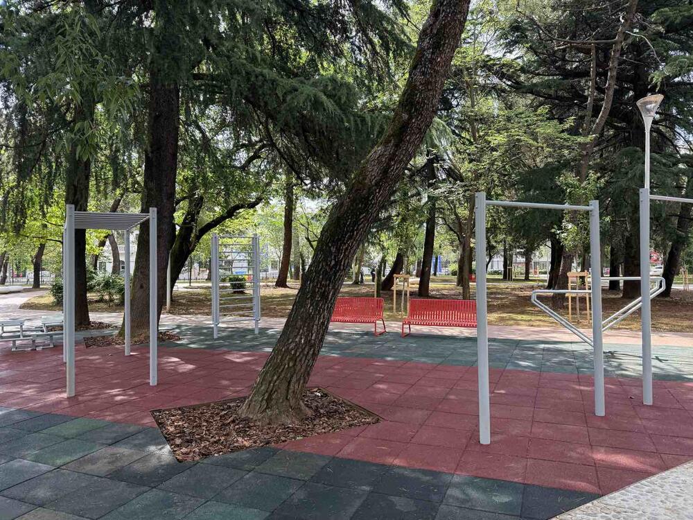 <p>Uloženo gotovo 700.000 eura</p>