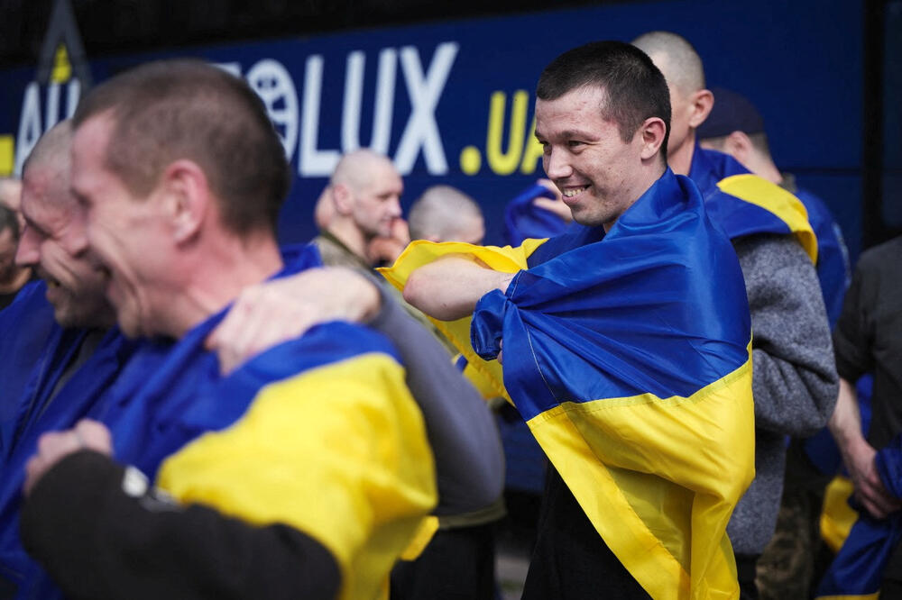 <p>Američki predsjednik Donald Tramp, napisao je na mreži Truth Social: "Čestitam objema stranama na ovim pregovorima. Ovo bi moglo da dovede do nečeg velikog???"</p>