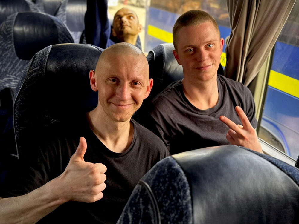 <p>Američki predsjednik Donald Tramp, napisao je na mreži Truth Social: "Čestitam objema stranama na ovim pregovorima. Ovo bi moglo da dovede do nečeg velikog???"</p>