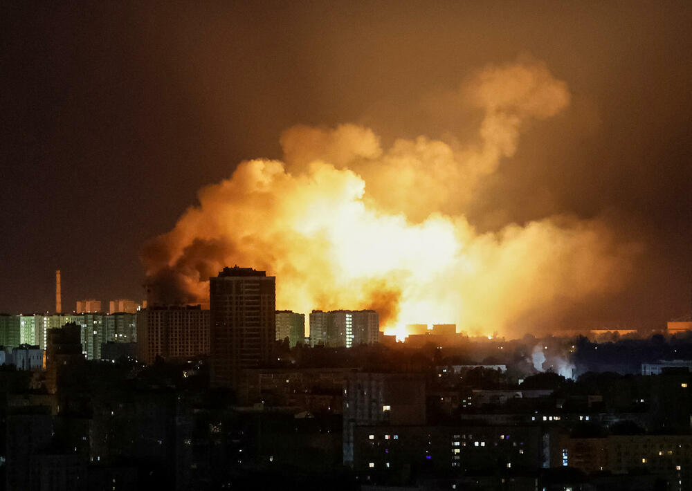 <p>Vojna uprava Kijeva prijavila je štetu u šest okruga ukrajinske prijestonice</p>